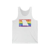 Missouri Pride Flag Tank: Rainbow LGBTQ+ State Silhouette Distressed Tank-Top
