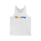 Wyoming Tank-Top: Vibrant Pride Gradient Design